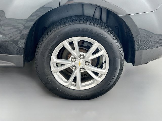 Used 2017 Chevrolet Equinox LT w/ Convenience Package FWD image 32