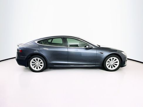 Used 2018 Tesla Model S 100D AWD/4WD image 10