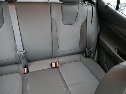 Used 2023 Buick Encore GX Preferred w/ Cold Weather Comfort Package image 14