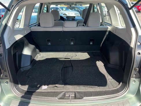 Used 2014 Subaru Forester 2.5i image 7