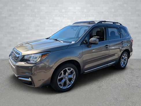 Used 2018 Subaru Forester 2.5i Touring image 9