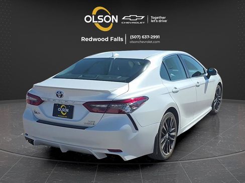 Used 2024 Toyota Camry XSE w/ Navigation Package FWD image 9