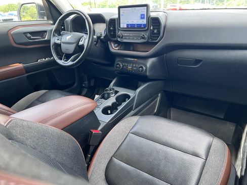 Used 2021 Ford Bronco Sport Outer Banks AWD/4WD image 14