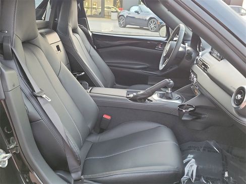 New 2025 MAZDA MX-5 Miata RF Grand Touring image 14