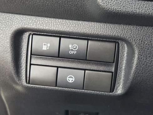 Used 2018 Nissan Leaf SV w/ SV Technology Package FWD image 24
