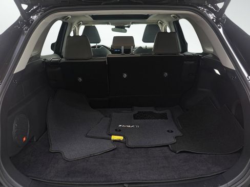 Used 2024 Toyota RAV4 Limited image 9