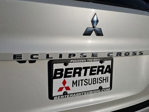 Used 2023 Mitsubishi Eclipse Cross LE image 29