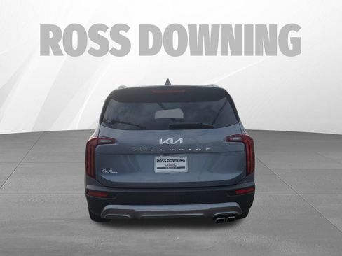 Used 2022 Kia Telluride EX w/ EX Premium Package image 5