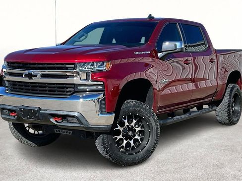 Used 2019 Chevrolet Silverado 1500 LT w/ Texas Edition image 14
