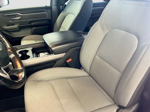 Used 2022 RAM 1500 Big Horn AWD/4WD image 18