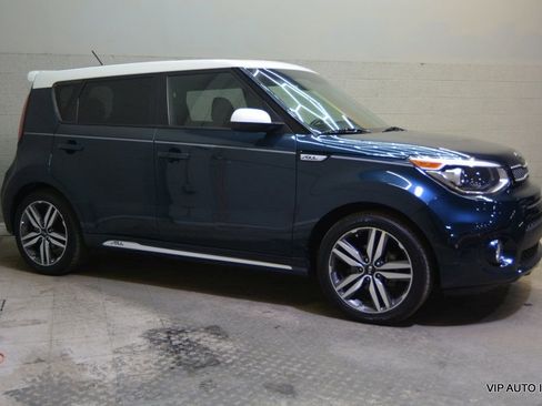 Used 2018 Kia Soul + FWD image 30