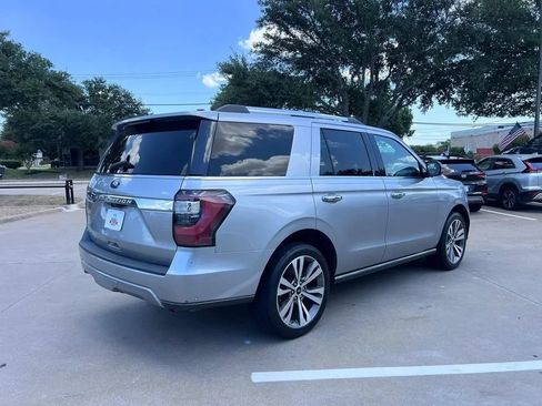 Used 2021 Ford Expedition Limited RWD image 5
