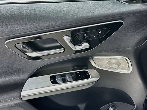 New 2026 Mercedes-Benz GLC 300 4MATIC image 19