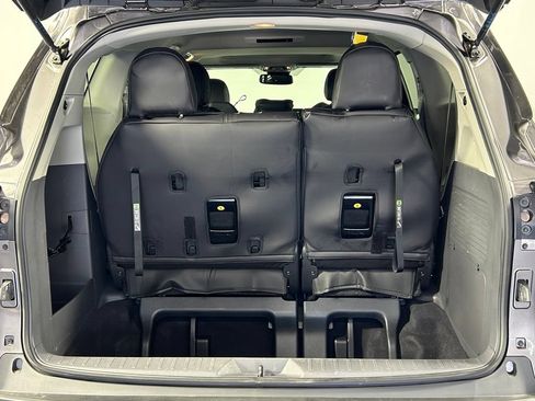 Used 2024 Toyota Sienna LE w/ LE Plus Package AWD/4WD image 14