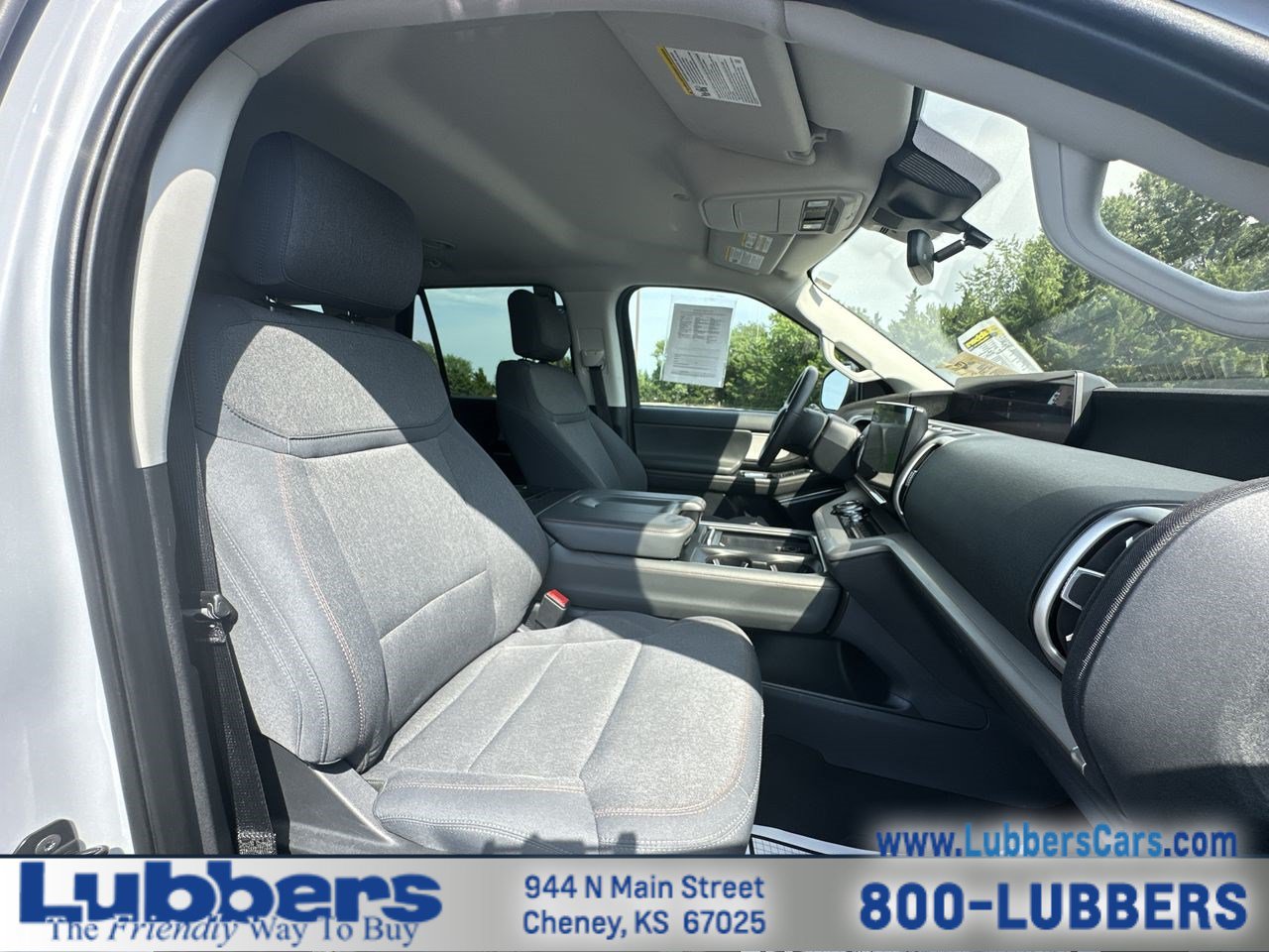 Used 2025 Ford Expedition Max Active RWD image 24