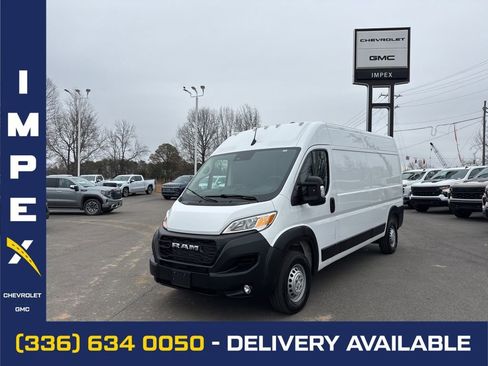 Used 2025 RAM ProMaster 2500 w/ Convenience Group image 1