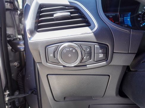 Used 2024 Ford Edge Titanium image 12