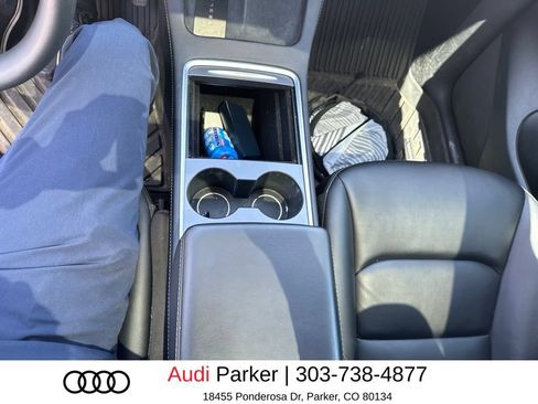 Used 2022 Tesla Model Y Long Range AWD/4WD image 7