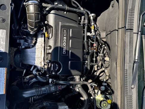 Used 2014 Chevrolet Cruze LT image 29