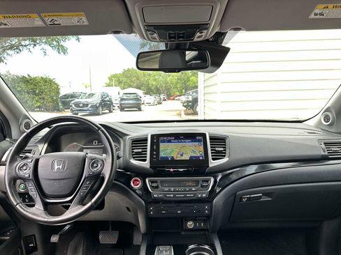 Used 2018 Honda Pilot Elite image 14