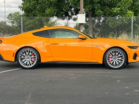Used 2026 Ford Mustang GT Premium RWD image 8