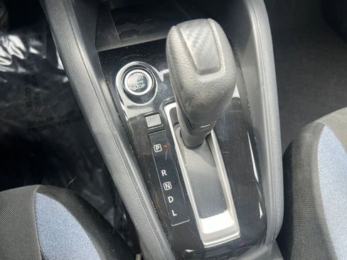 Used 2025 Nissan Versa SV FWD image 41