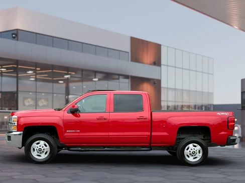 Used 2015 Chevrolet Silverado 2500 LT w/ LT Fleet Convenience Package AWD/4WD image 3