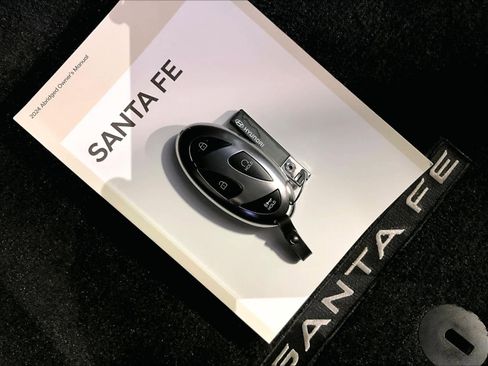 Used 2024 Hyundai Santa Fe SEL image 32