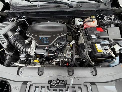 Certified 2023 Chevrolet Blazer LT AWD/4WD image 19