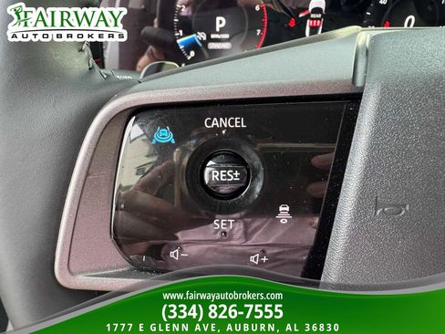 Used 2025 Nissan Murano SL AWD/4WD image 18