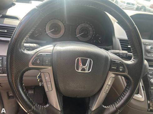 Used 2012 Honda Odyssey Touring image 8