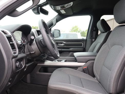 Used 2023 RAM 1500 Big Horn AWD/4WD image 22