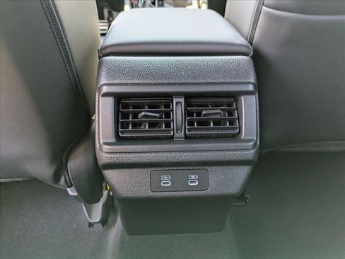 Used 2025 Honda Accord Sport image 13
