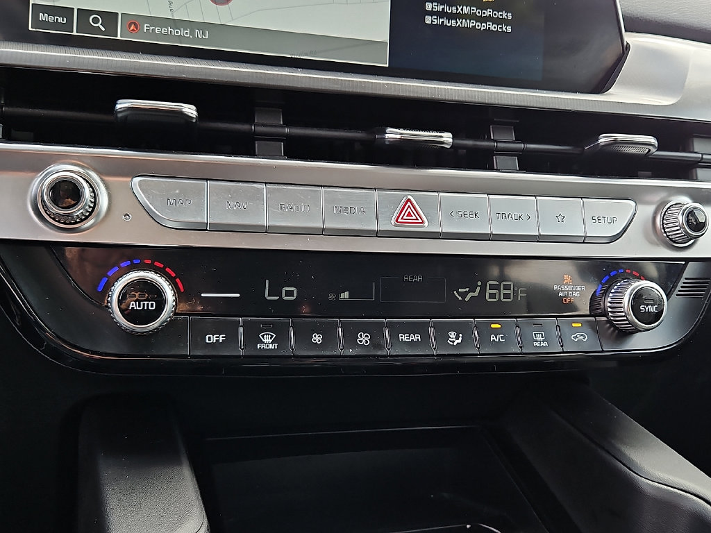 Certified 2024 Kia Telluride LX AWD/4WD image 17