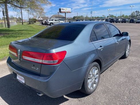 Used 2012 Lincoln MKZ image 9