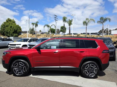 New 2026 Jeep Cherokee Laredo AWD/4WD image 2