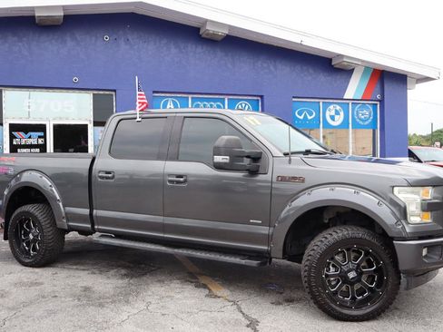Used 2017 Ford F150 XLT w/ Equipment Group 302A Luxury AWD/4WD image 4
