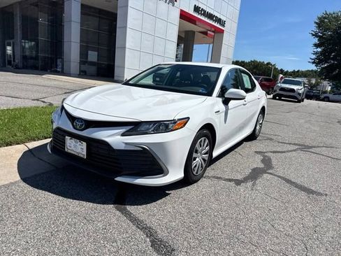 Used 2021 Toyota Camry LE FWD image 2
