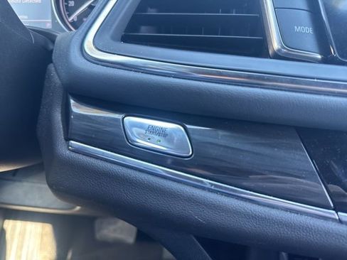 Used 2023 Buick Enclave Essence w/ Sport Touring Edition image 13