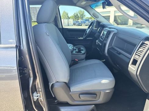 Used 2016 RAM 1500 Express AWD/4WD image 23