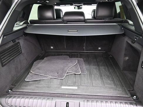 Used 2021 Land Rover Range Rover Sport HSE Silver Edition image 12