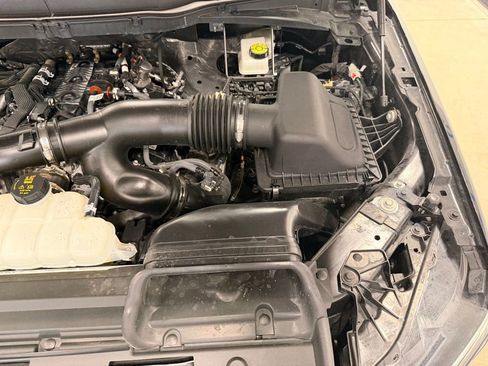 Used 2025 Ford F150 Lariat image 32