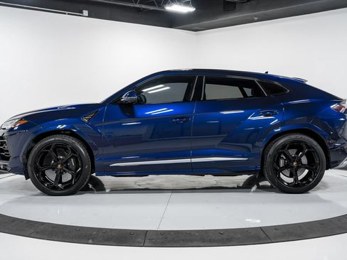 Used 2021 Lamborghini Urus AWD/4WD image 6