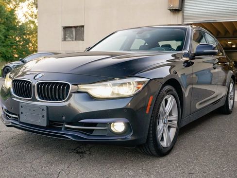 Used 2016 BMW 328i xDrive Sedan AWD/4WD image 9