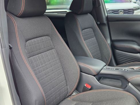 Used 2025 Honda HR-V Sport image 30