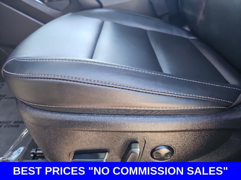 Used 2025 Kia Telluride S FWD image 31