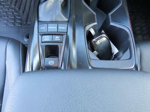 Certified 2025 Toyota Camry SE image 22