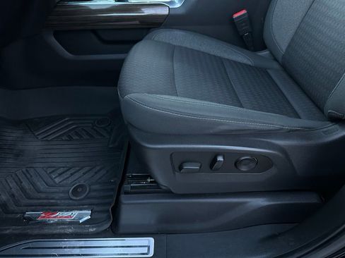 Used 2023 Chevrolet Silverado 1500 LT Trail Boss w/ Protection Package image 12