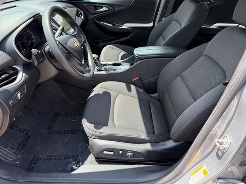Used 2023 Chevrolet Malibu LT FWD image 24