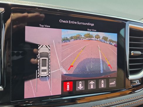 Used 2022 Chrysler Pacifica Pinnacle FWD image 20